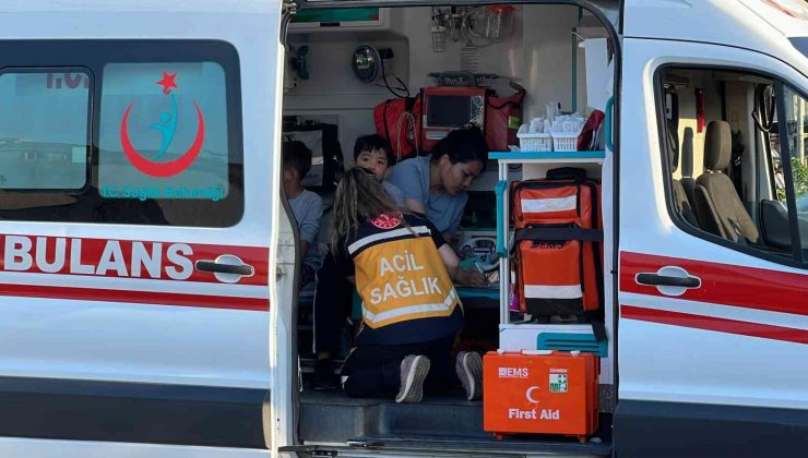 Düzce’de iki ayrı kazada 12’si çocuk 19 kişi yaralandı