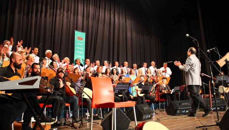 Eskişehir’de Türk Halk Müziği Korosu tarafından ‘Bahar Konseri’ düzenlendi