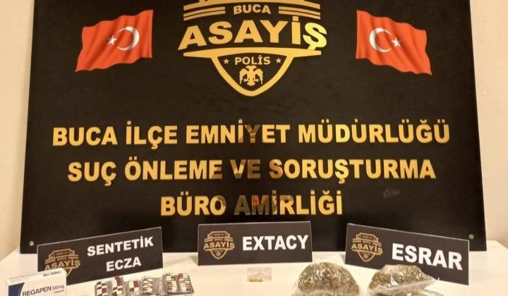 İzmir’de uyuşturucu ticaretine suçüstü