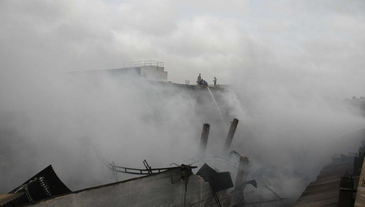 Pakistan’da kimya fabrikasında yangın çıktı