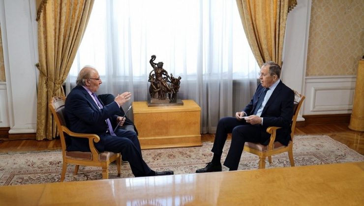 Rusya Dışişleri Bakanı Sergey Lavrov: “Türkiye, Suriye’de olanlara kayıtsız kalamaz”