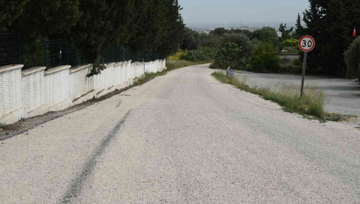 Tarsus Belediyesi 40 günde 12 köyün yolunu asfaltladı