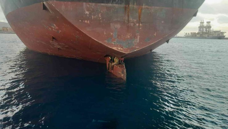 Petrol tankerinin dümen palasında saklanan 3 göçmen yakalandı