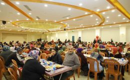 Başkan Kibar: “Her gün bin 300 vatandaşımız iftar soframızda buluşuyor”