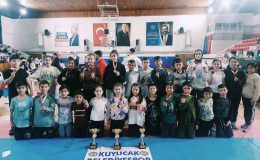Kuyucak Belediyespor Muğla’daki karate şampiyonasından derecelerle döndü